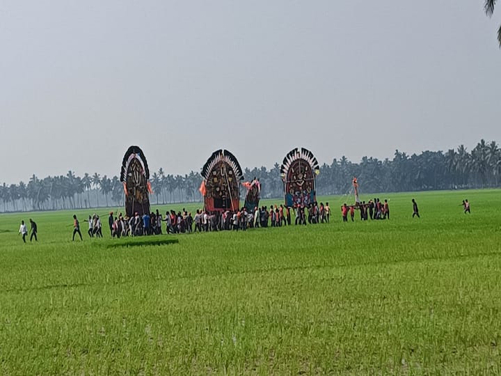 Konaseema District Heavy rush of pilgrims at Prabhala Theertham 2023 Prabhala Theertham 2023: జగ్గన్నతోట ప్రభల తీర్థానికి పోటెత్తిన భక్తులు -  ఏకకాలంలో ఏకాదశరుద్రుల దర్శనం