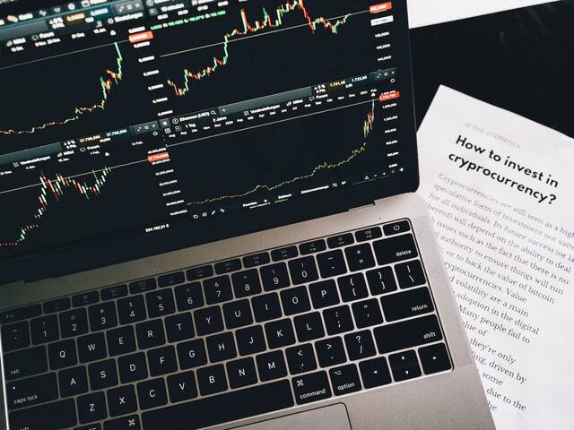 Stock Market News: రోజువారీ గరిష్ఠాల్లో సెన్సెక్స్‌, నిఫ్టీ - దూసుకెళ్తున్న ఎఫ్‌ఎంసీజీ, క్యాపిటల్‌ గూడ్స్‌ షేర్లు