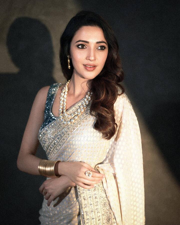 నేహా శెట్టి పేరు కన్నా రాధికా పేరుతోనే ప్రేక్షకులకు గుర్తుంది ఈ హీరోయిన్. -Image Credit: Neha Shetty/Instagram