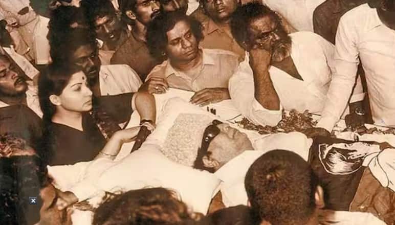 MGR Birth Anniversary: तमिल सिनेमा का 'भगवान' जिसकी मौत के बाद 30 लोगों ने दे दी थी जान, पुलिस ने इस वजह से दिए थे गोली मारने के आदेश