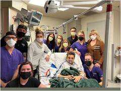 जेरेमी रेनर को सता रही घर की याद, तस्वीर शेयर कर लिखा- 'मिसिंग होम'