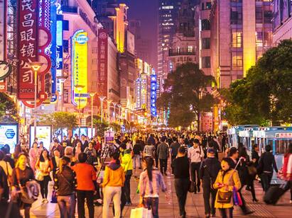 China’s population drops for first time in 60 years China Population: கடந்த 60 ஆண்டுகளில் இல்லாத அளவிற்கு சீனாவில் சரிந்த மக்கள் தொகை.. முந்தும் இந்தியா..! எந்த அளவில்?