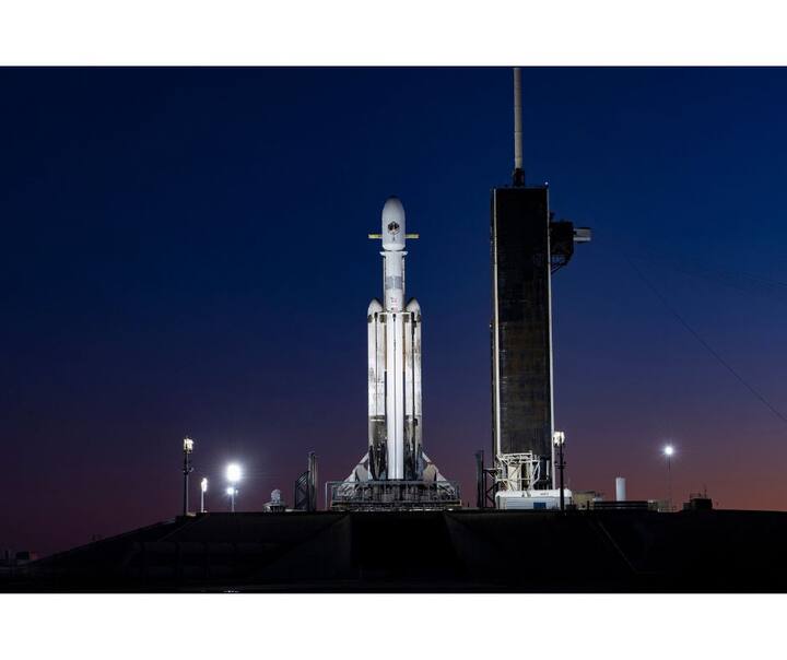 स्पेसएक्सकडून SATCOM 2 (CBAS-2) हे सॅटेलाईट पृथ्वीपासून 35 हजार किलोमीटर अंतरावर पाठवण्यात आलं आहे.  ( PC : SpaceX/twitter )