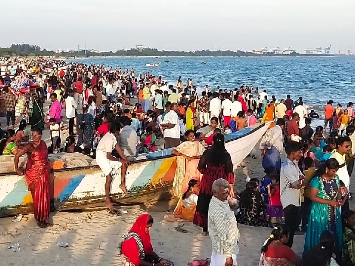 தூத்துக்குடியில் காணும் பொங்கல் விழா; கடற்கரையில் அலைமோதிய மக்கள் கூட்டம்