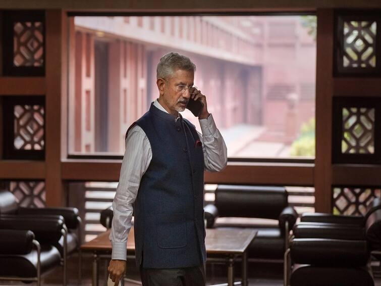 EAM S Jaishankar to visit Maldives Sri Lanka from Jan 18 External Affairs Minister Maldivian President Ibrahim Mohamed Solih SAGAR Ranil Wickremesinghe bilateral engagement EAM Jaishankar To Tour Maldives, Sri Lanka From Jan 18 To Boost Bilateral Ties