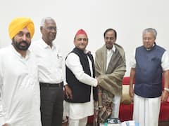 In Pics: ప్రగతి భవన్‌కు జాతీయ నేతలు, కేసీఆర్ ఘన స్వాగతం - అల్పాహార విందు