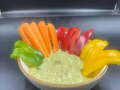 Lima Bean Spinach Dressing: सिर्फ खीरा और प्याज की सलाद से नहीं बनेगी बात, घर पर बनाएं लीमा बीन्स ड्रेसिंग