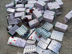 बिलासपुर में स्वास्थ्य विभाग की बड़ी लापरवाही, कचरे के ढ़ेर में मिलीं सरकारी दवाइयां, मचा हड़कंप