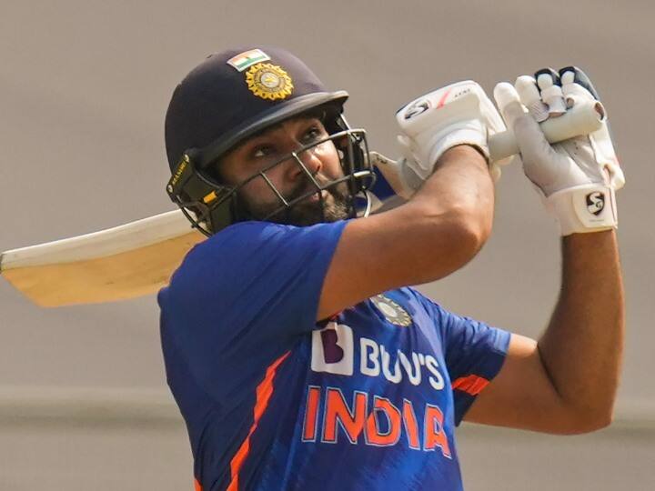 india vs new zealand rohit sharma practice hyderabad 1st odi match IND vs NZ: न्यूजीलैंड पर भारी पड़ेंगे रोहित शर्मा के खास शॉट्स, वीडियो में देखें कैसे नेट्स में बहाया पसीना