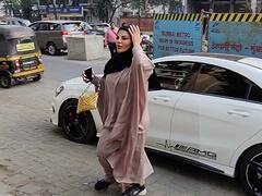 Rakhi Sawant Photos: शादी के बाद हिजाब और बुर्का पहनकर बाहर निकलीं राखी सावंत, आदिल के साथ सामने आईं ऐसी तस्वीरें