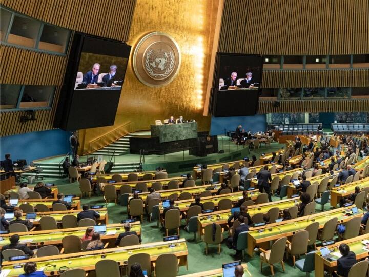 India again bashed Pakistan in UN, said- 'The world does not need to learn democracy and human rights from them' UNમાં ફરી ભારતે પાકિસ્તાનને ધોઈ નાખ્યું, કહ્યું- 'દુનિયાએ તેમની પાસેથી લોકશાહી અને માનવ અધિકાર શીખવાની જરૂર નથી'