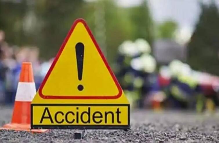 Delhi Accident Car hit 2 PHD students, one died, other hospitalized ANN Delhi Accident: कार ने मारी दो PHD छात्रों को टक्कर, एक की दर्दनाक मौत, दूसरा अस्पताल में भर्ती