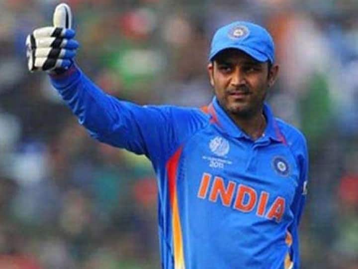 IND vs NZ ODIs Records: पूर्व भारतीय सलामी बल्लेबाजी वीरेन्द्र सहवाग ने न्यूजीलैंड के खिलाफ 6 वनडे शतक जड़े हैं. वह भारत-न्यूजीलैंड वनडे मुकाबलों में सबसे ज्यादा शतक जमाने वाले बल्लेबाज हैं.