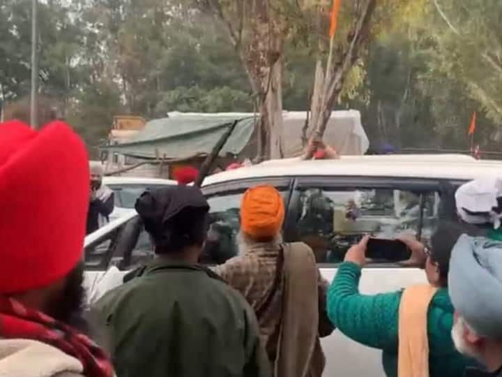 SGPC chief Dhami attacked in Mohali at protest demanding release of Sikh prisoners Punjab: मोहाली में SGPC प्रमुख पर हुआ हमला, अज्ञात लोगों ने हरजिन्दर सिंह धामी के वाहन में की तोड़फोड़