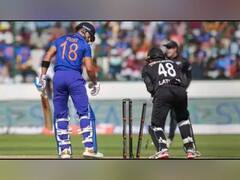 Kohli Reaction Viral: விக்கெட்டை பறிகொடுத்த விராட் கோலி.. அமைதியான மைதானம்... வைரலாகும் வீடியோ!