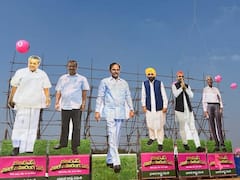 हाथ से दूरी, 'कार' की सवारी; भारत जोड़ो यात्रा में न जाकर केसीआर की रैली में क्यों पहुंचे अखिलेश यादव?