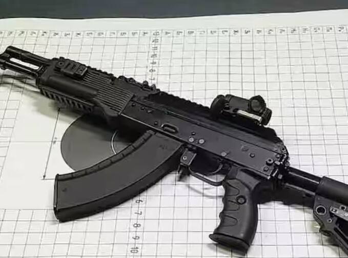 First batch of AK 203 assault rifles produced at Amethi, deliveries to army soon AK-203 Assault Rifles: ભારતીય સેનાને માર્ચ સુધીમાં મળશે AK-203 અસોલ્ટ રાઇફલ્સ, જાણો તેની ખાસિયત