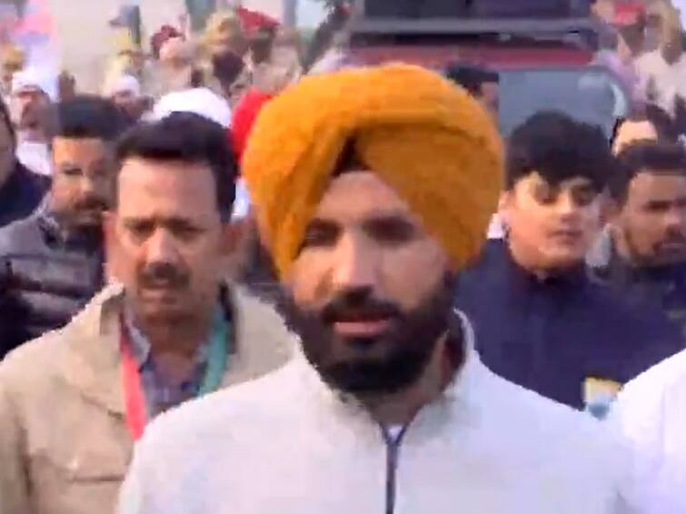 'Don't Know Deepika Pushkar': Punjab Cong Chief Over Party's J&K Spokesperson's Resignation 'Don't Know Deepika Pushkar': Punjab Cong Chief Over Party's J&K Spokesperson's Resignation