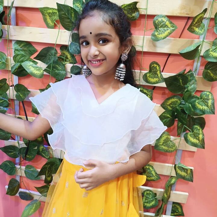 ఎన్నెన్నో జన్మలబంధం ఖుషి ( నైనిక) (Image credit: Minnu Nainika/Instagram)