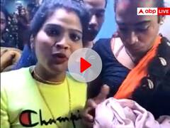हावड़ा पटना जनशताब्दी एक्सप्रेस में किन्नरों की दरियादिली, चलती ट्रेन में कराई महिला की डिलीवरी, सामने आया वीडियो