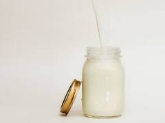 Right Time To Drink Milk: जर तुम्ही दूध पिण्याची योग्य वेळ ठरवू शकत नसाल तर ही बातमी वाचा..