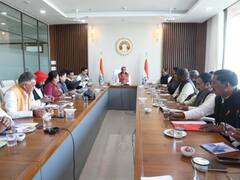 सीएम शिवराज की मंत्रियों के साथ बैठक, 'विकास यात्रा' को लेकर तैयार होगा रोड मैप