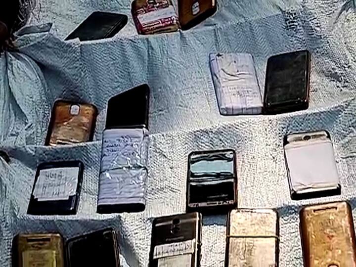 आयटक संलग्नीत महाराष्ट्र राज्य अंगणवाडी बालवाडी कर्मचारी युनियनच्यावतीनं हा अभिनव मोर्चा काढण्यात आला.