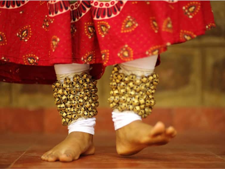 What Is Urinary Incontinence Do Dancers And Similar Artistes Face This Condition Here Is What Experts Say Kathak Dancers Air India Pee Gate What Is Urinary Incontinence? Do Dancers Face This Condition? Here Is What Experts Say