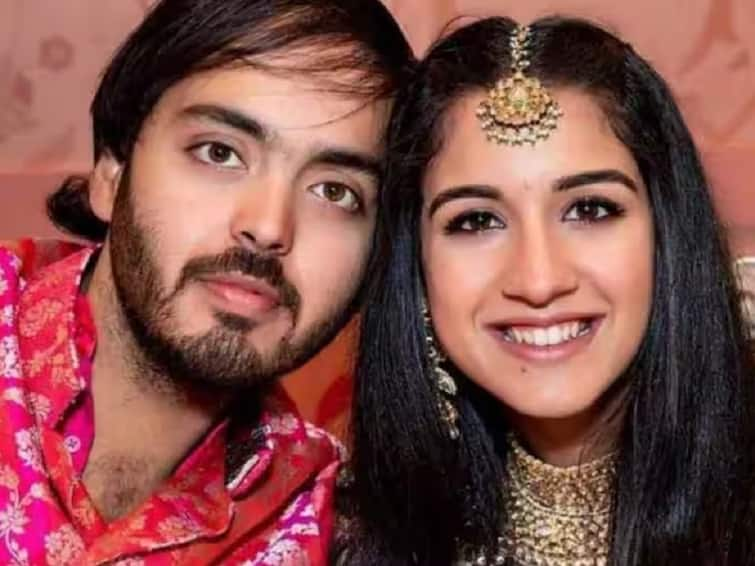 Anant Ambani And Radhika Merchant Engagement Ceremony Today Evening At Mumbai Anant Radhika Enguagement: అంగరంగ వైభవంగా అనంత్-రాధిక నిశ్చితార్థం, ఈరోజు సాయంత్రమే!