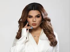 मुंबई पुलिस ने अभिनेत्री राखी सावंत को पूछताछ के किए बुलाया पुलिस स्टेशन, जानिए क्या है पूरा मामला 