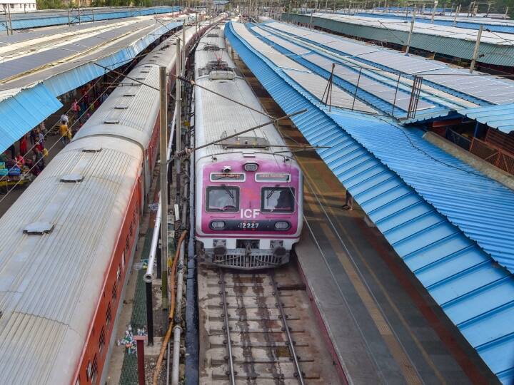 Indian Railways will now install emergency button in train for women's safety Indian Railways: महिला सुरक्षा के लिए रेलवे की पहल- अब ट्रेनों में लगेंगे इमरजेंसी बटन, कैसे करेगा काम?
