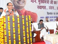 सीएम शिवराज ने जबलपुर में किया आम लोगों से संवाद, बोले- मन में यहां के विकास का संकल्प