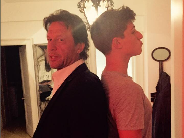 इमरान खान की पहली बीवी जेमिमा गोल्डस्मिथ ने अपने ऑफिसियल इंस्टा अकाउंट पर इमरान खान और बेटे की फोटो पोस्ट की है. इस पर लिखा हैं,