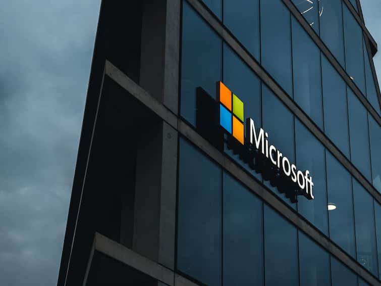 Microsoft Announces Up to 10000 Job Cuts to Invest in Strategic Areas know in details Microsoft Layoffs: ছাঁটাইয়ের আশঙ্কায় সিলমোহর, ১০ হাজার কর্মী খোয়াতে পারেন চাকরি, ঘোষণা মাইক্রোসফটের