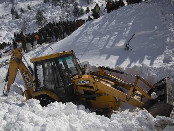 Tibet Avalanche: तिब्बत के न्यिंगची में भारी हिमस्खलन से 8 लोगों की मौत, चीन ने मदद के लिए भेजी टीम
