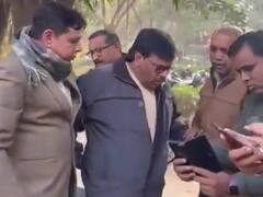 गाजियाबाद में रिश्वत लेते हुए रंगे हाथ दबोचा JE, ठेकेदार से ली एक लाख रुपये की घूस