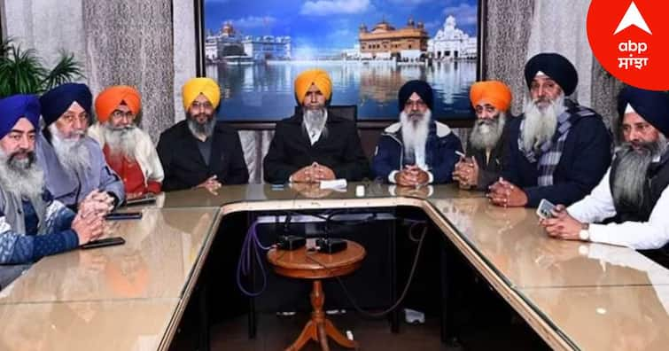 SGPC officials condemned the attack on Advocate Dhami Attack on Sgpc President:  ਧਾਮੀ 'ਤੇ ਹਮਲੇ ਤੋਂ ਬਾਅਦ ਇਕੱਠੇ ਹੋਏ ਸ਼੍ਰੋਮਣੀ ਕਮੇਟੀ ਦੀ ਅਧਿਕਾਰੀ, ਜਥੇਦਾਰ ਨੂੰ ਕੀਤੀ ਅਪੀਲ