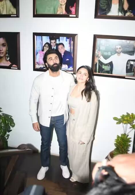 રણવીર કપૂર અને આલિયા ભટ્ટ 6 નવેમ્બર, 2022ના રોજ માતા-પિતા બન્યા હતા.