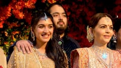 Celebs At Anant-Radhika Engagement Ceremony: अनंत अंबानी आणि राधिका मर्चंट यांचा साखरपुडा
