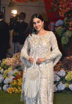 Anant Radhika Engagement : अनंत अंबानी-राधिका मर्चंटच्या साखरपुड्याला 'या' सेलिब्रिटींनी लावली हजेरी; पाहा फोटो