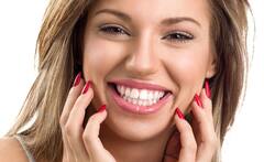 Oral hygiene : பற்கள் கறையாக இருக்கிறதா.. உங்கள் பற்களை பளிச்சென்று மாற்ற சில டிப்ஸ் இதோ!