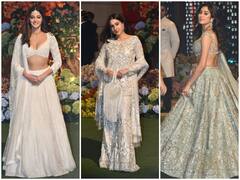 Anant-Radhika की इंगेजमेंट में सारा,जाह्नवी- खुशी से लेकर अनन्या पांडे तक ट्रेडिशनल अवतार में आई नजर, तस्वीरों से नजरें हटाना होगा मुश्किल