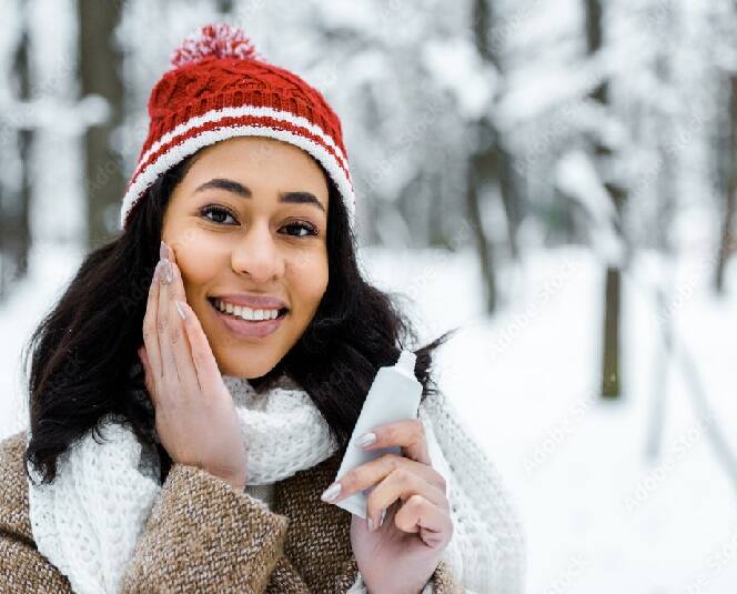 Reasons you should apply sunscreen in winters Sunscreen in Winters: सर्दियों में आपको सनस्क्रीन क्यों लगाना चाहिए, वजह जान लें काम आएगी