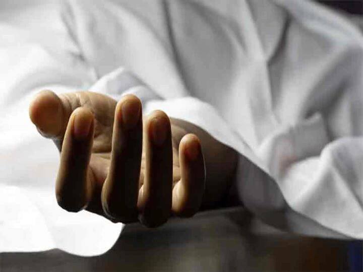 Arihant English School Pandharpur class three 9 year old student Ananya Bhadule died while solving question paper Pandharpur: महाराष्ट्र में दिल दहला देने वाली घटना, क्लास में पेपर लिखते समय 9 साल की बच्ची की मौत, जानें- पूरा मामला