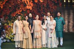 Deepika padukone-Ranveer singh : அம்பானி வீட்டு விசேஷத்தில் கலந்து கொண்ட தீபிகா ரன்வீர் ஜோடி !