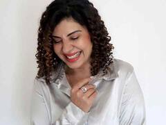 कौन है आम आदमी पार्टी में शामिल होने वाली संभावना सेठ, भोजपुरी से बॉलीवुड तक बना चुकी हैं पहचान