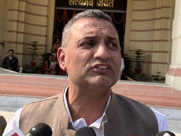 Bihar Politics: नोटिस भेजे जाने पर सुधाकर सिंह बोले- समय पर दूंगा जवाब, पार्टी फैसला के बाद तय होगी आगे की रणनीति Bihar Politics Sudhakar Singh reply on RJD notice on Nitish Kumar against Statement Bihar Politics: नोटिस भेजे जाने पर सुधाकर सिंह बोले- समय पर दूंगा जवाब, पार्टी फैसला के बाद तय होगी आगे की रणनीति