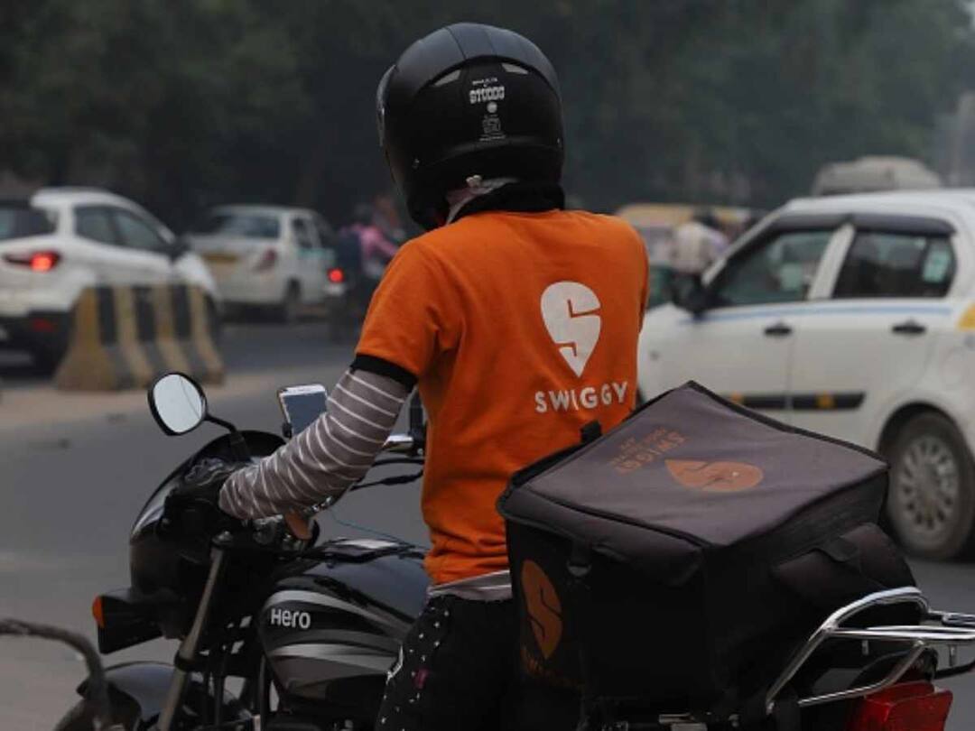 Swiggy Lays Off 380 Employees In A Restructuring Exercise: Report Swiggy Lays Off 380 Employees In A Restructuring Exercise: Report Swiggy Lays Off 380 Employees In A Restructuring Exercise: Report