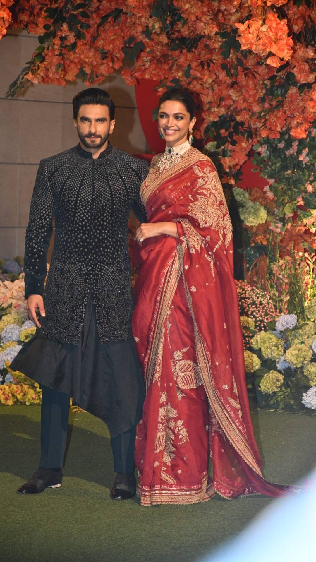 Ranveer Singh, Deepika Padukone Exude Ultimate Romance At Anant