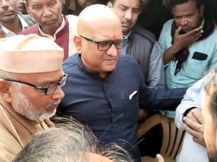 Ghazipur News: नेपाल प्लेन हादसे में मृतकों के परिजनों से मिले कांग्रेस नेता अजय राय, सरकार से की ये मांग Ghazipur congress Ajay Rai met families of deceased in Nepal plane crash ann Ghazipur News: नेपाल प्लेन हादसे में मृतकों के परिजनों से मिले कांग्रेस नेता अजय राय, सरकार से की ये मांग